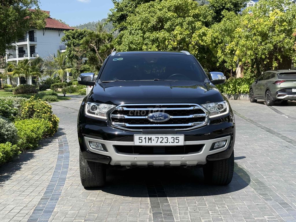 Ford Everest 2018 - ảnh 1