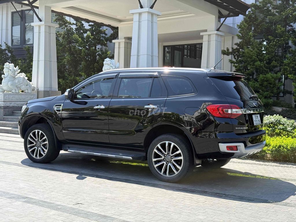 Ford Everest 2018 - ảnh 5