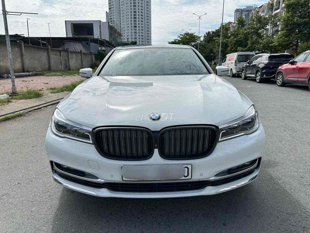 BMW 2018 - ảnh 1