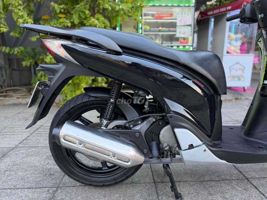 Honda SH 2010 - ảnh 4