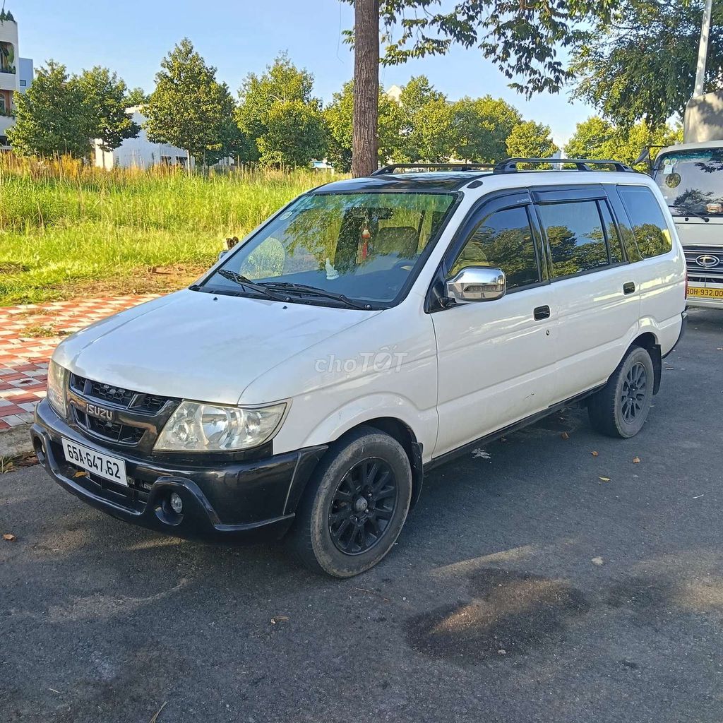 Isuzu 2008 - ảnh 3