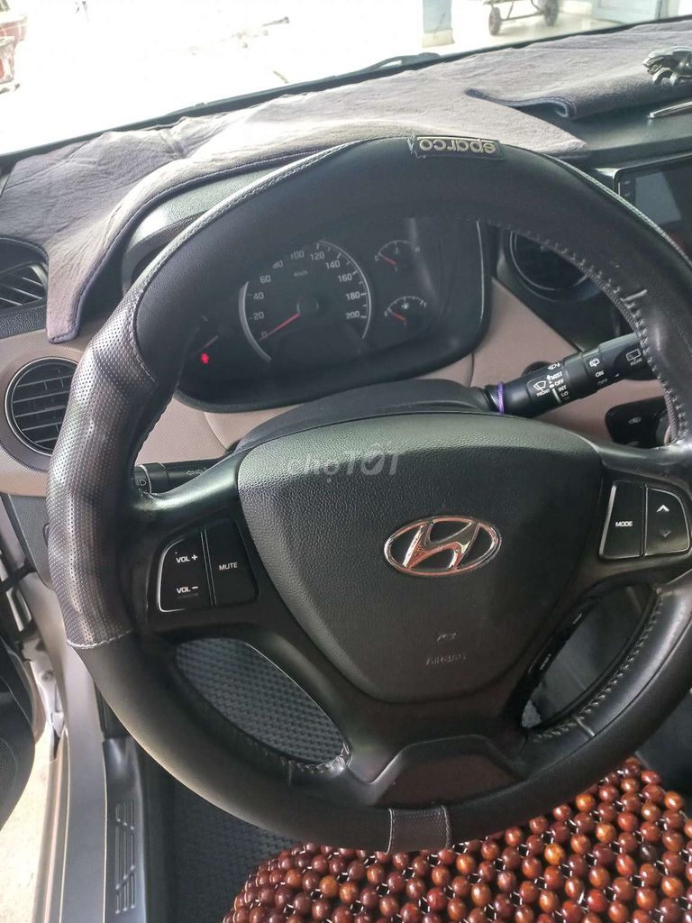 Hyundai Grand i10 - ảnh 4
