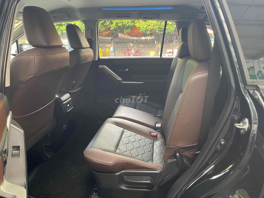 Toyota Innova Cross 2025 - ảnh 4