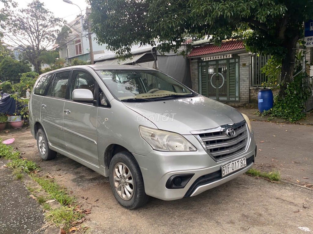 Toyota Innova 2014 - ảnh 2