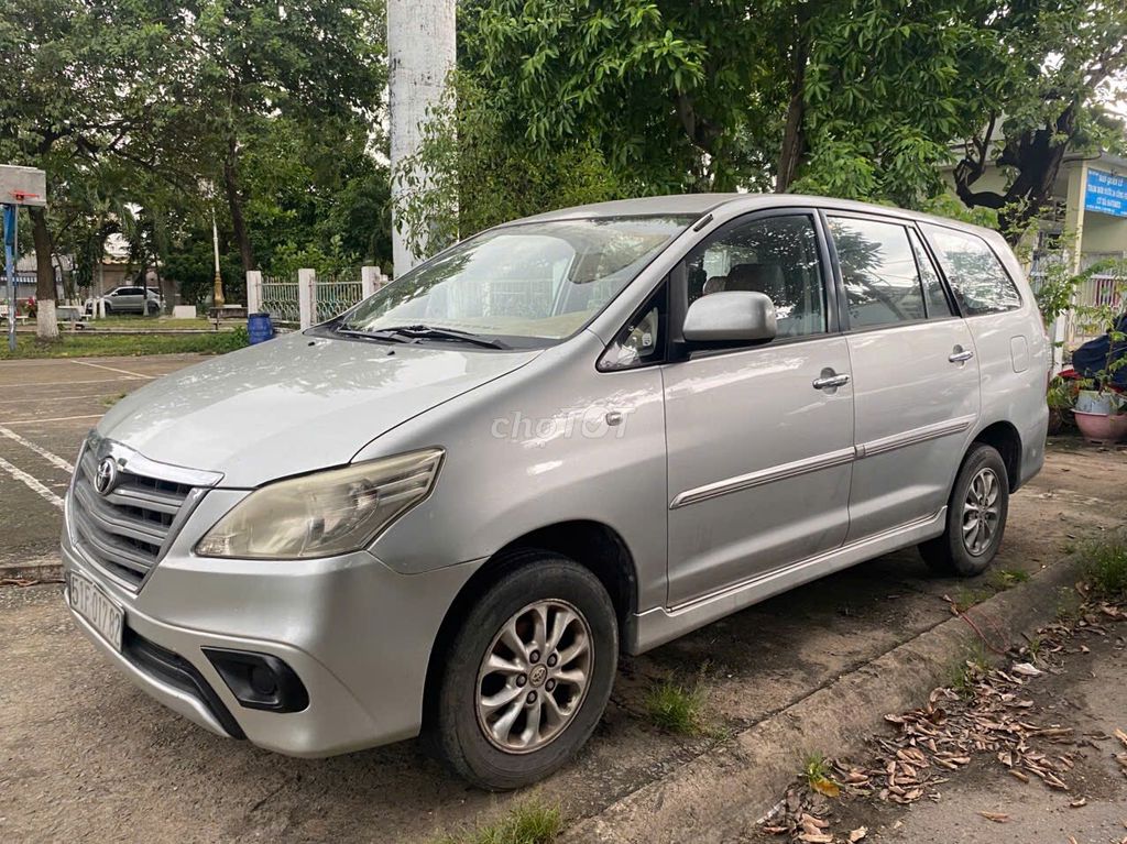 Toyota Innova 2014 - ảnh 3