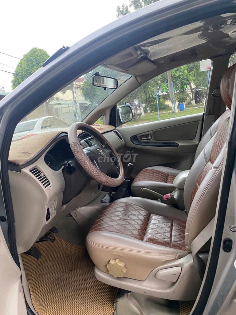 Toyota Innova 2014 - ảnh 5