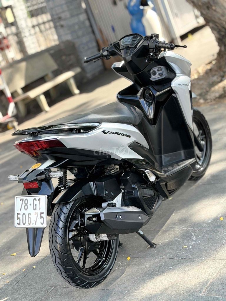 Honda 2010 - ảnh 2