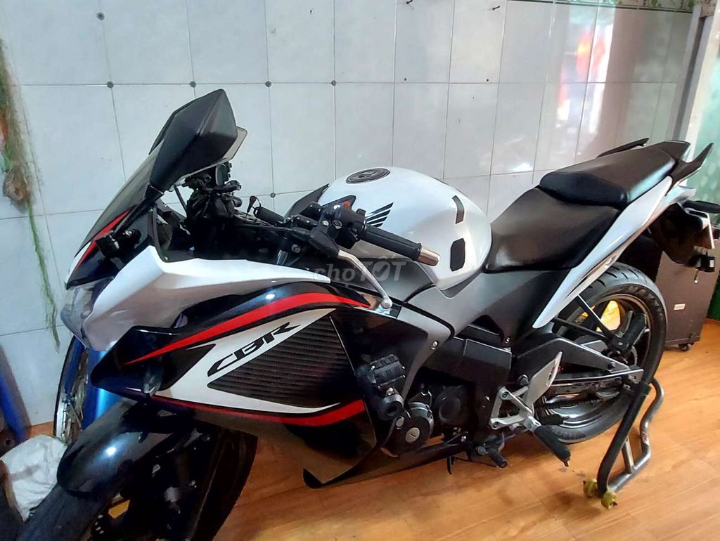 Honda CBR 2015 - ảnh 2