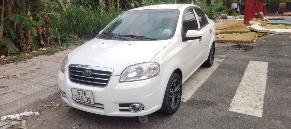 Daewoo Gentra 2010 - ảnh 3