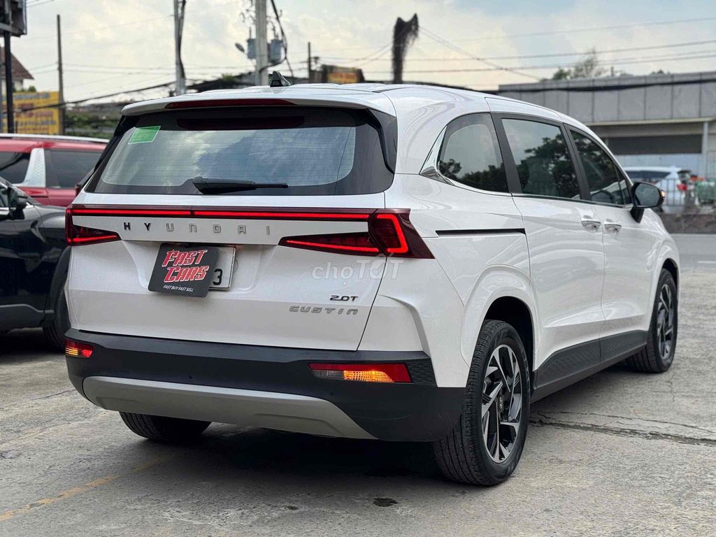 Hyundai Custin 2024 - ảnh 2
