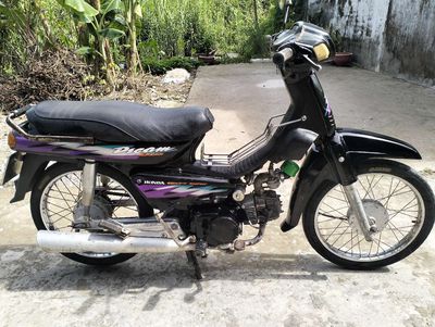 Honda Dream 2001 - ảnh 1