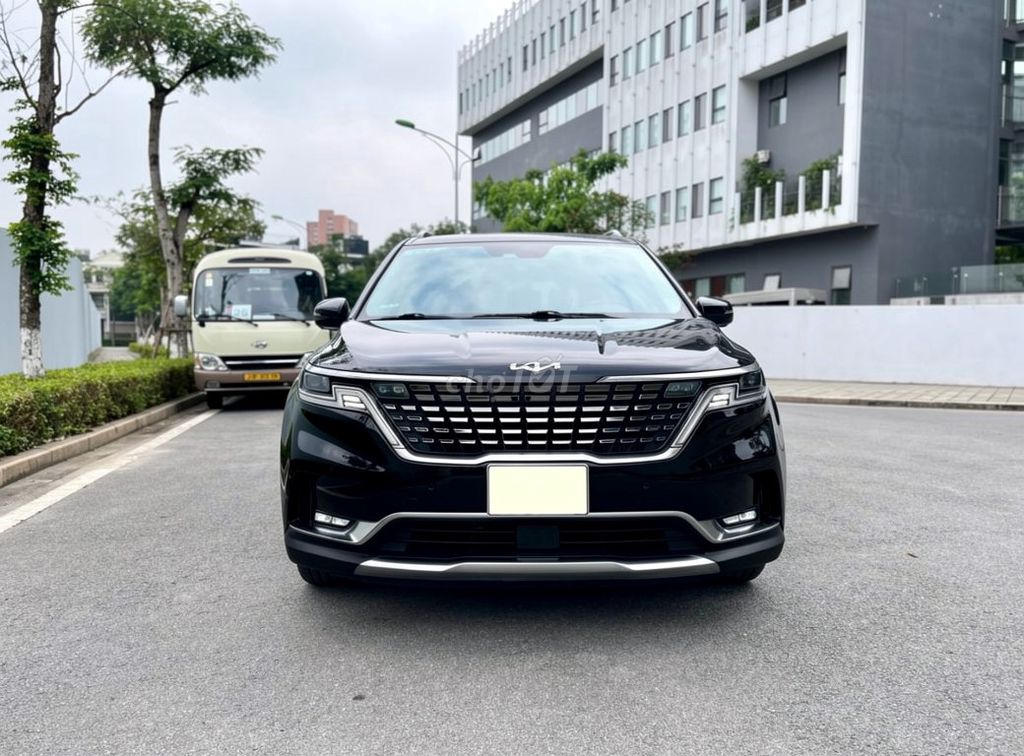 Kia Carnival Signature 2.2D 2022 - ảnh 1