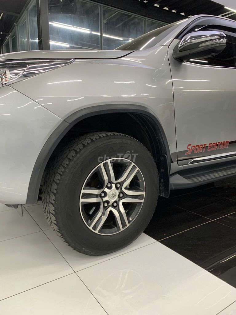 Toyota Fortuner 2018 - ảnh 5