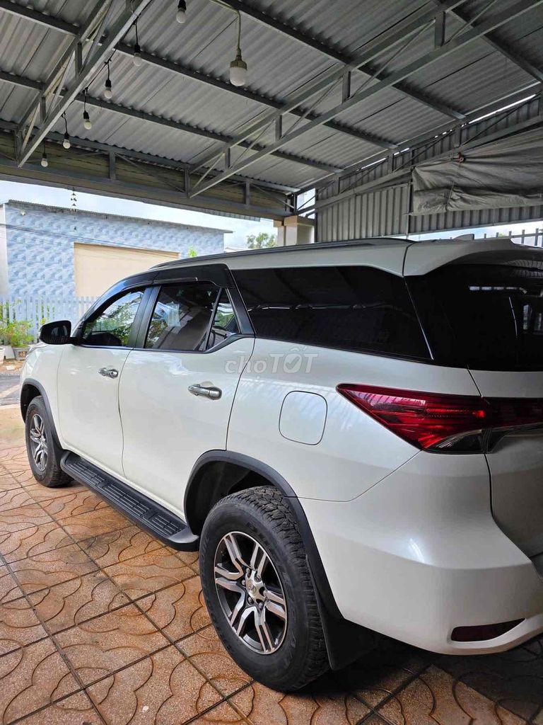 Toyota Fortuner 2017 - ảnh 1