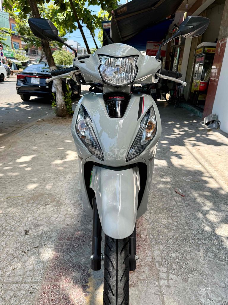 Honda 2025 - ảnh 1