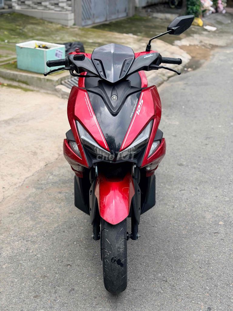 Yamaha NVX 2017 - ảnh 1