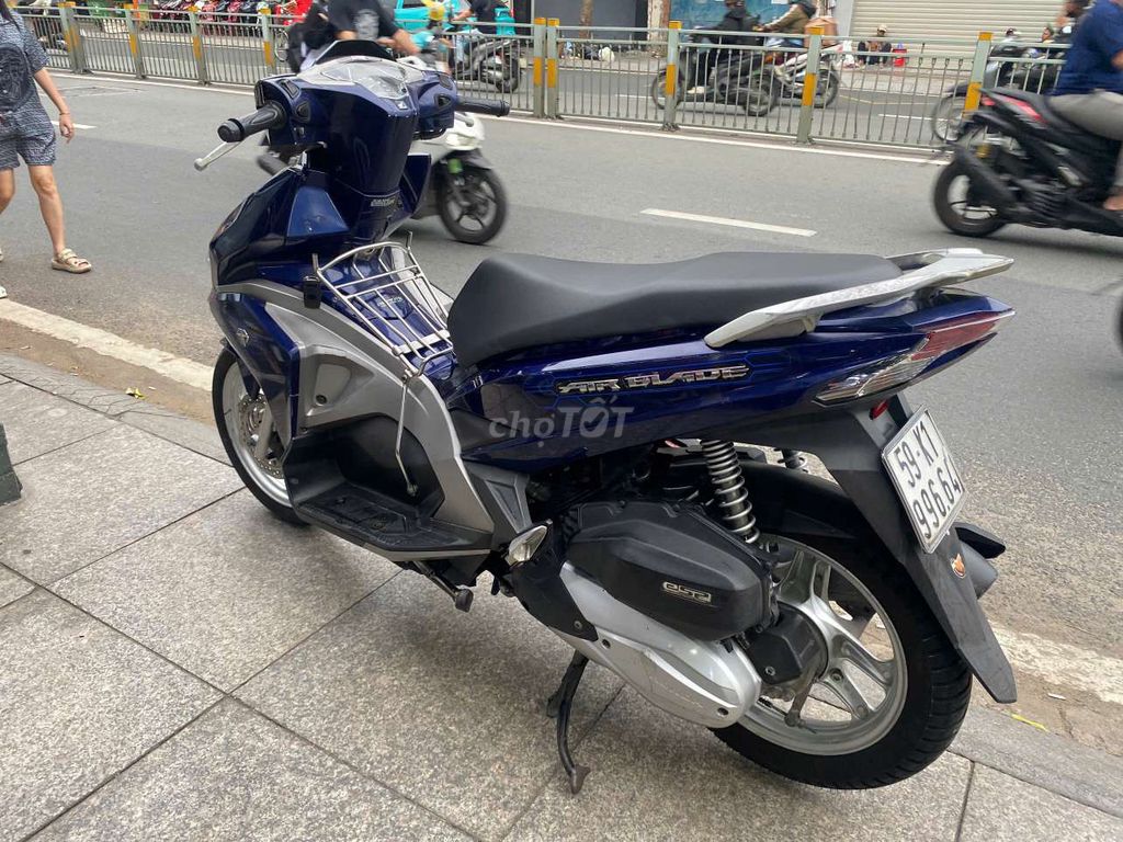 Honda Air Blade 2017 - ảnh 5