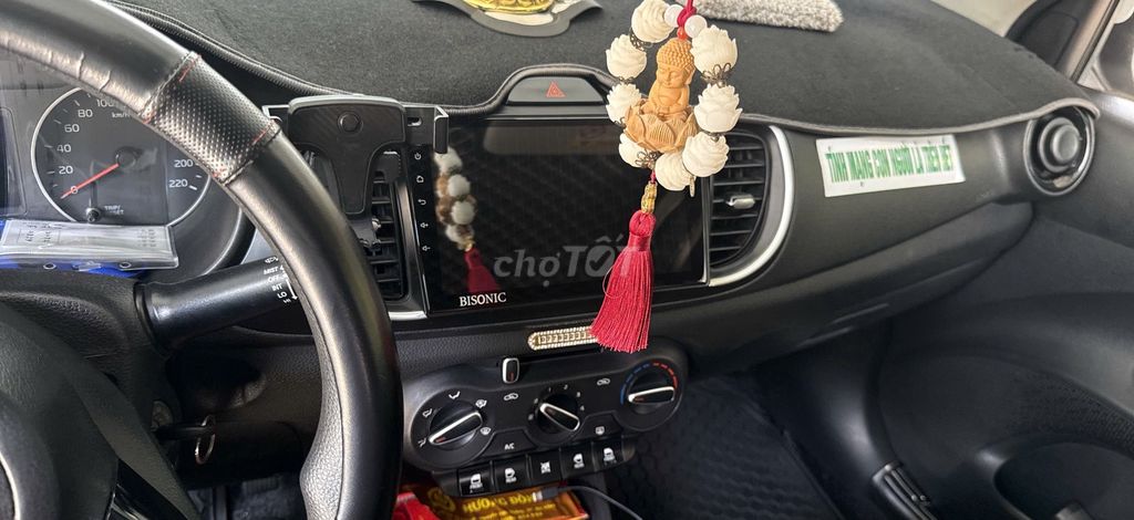 Kia Soluto - ảnh 2