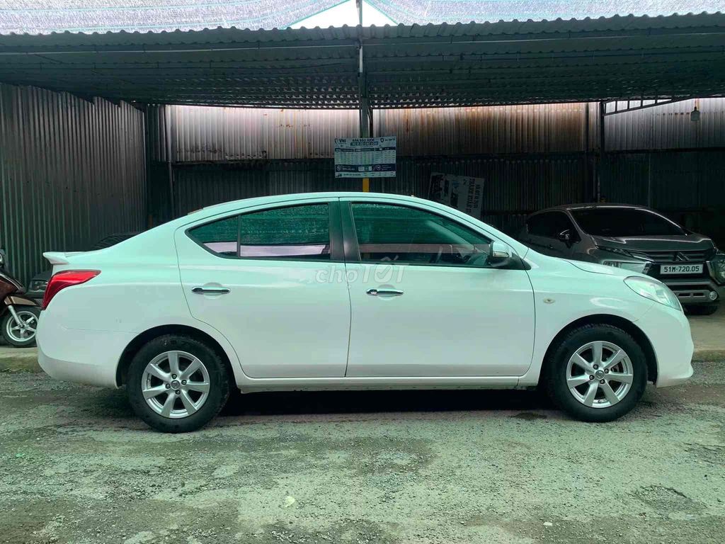 Nissan Sunny 2016 - ảnh 4