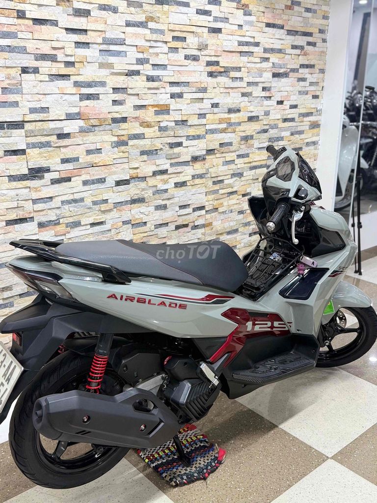 Honda Air Blade 2025 - ảnh 4