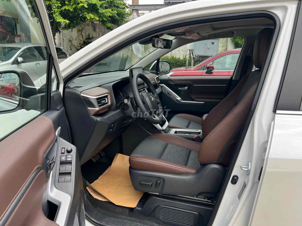 Toyota Innova Cross 2026 - ảnh 5