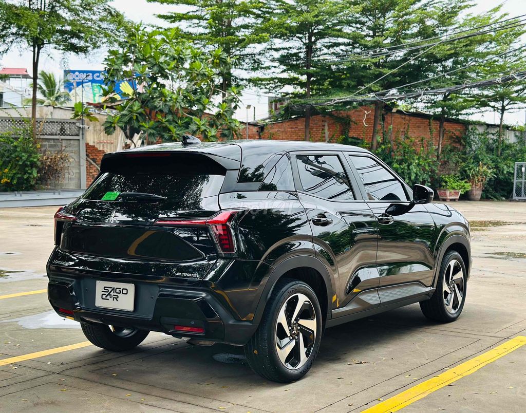 Mitsubishi 2024 - ảnh 2