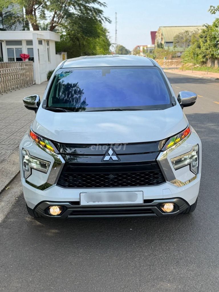 Mitsubishi 2023 - ảnh 1