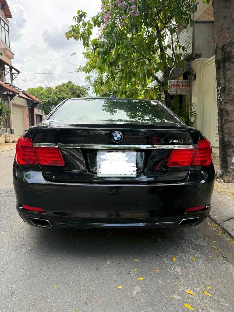 BMW 2011 - ảnh 2
