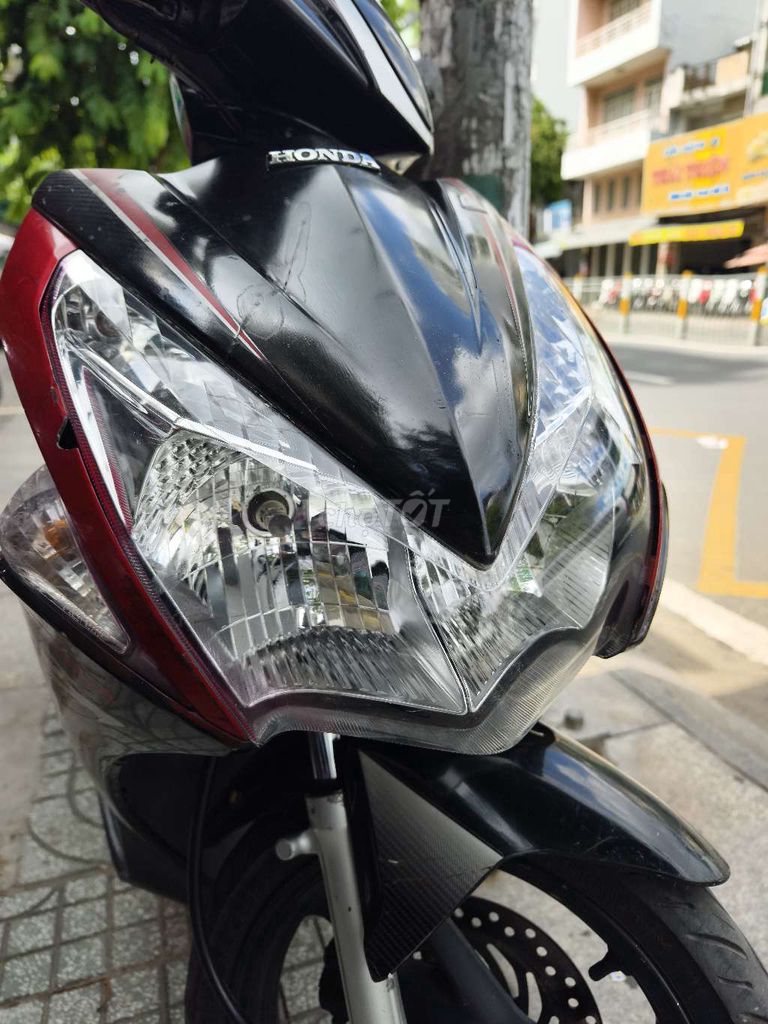 Honda Air Blade 2012 - ảnh 3