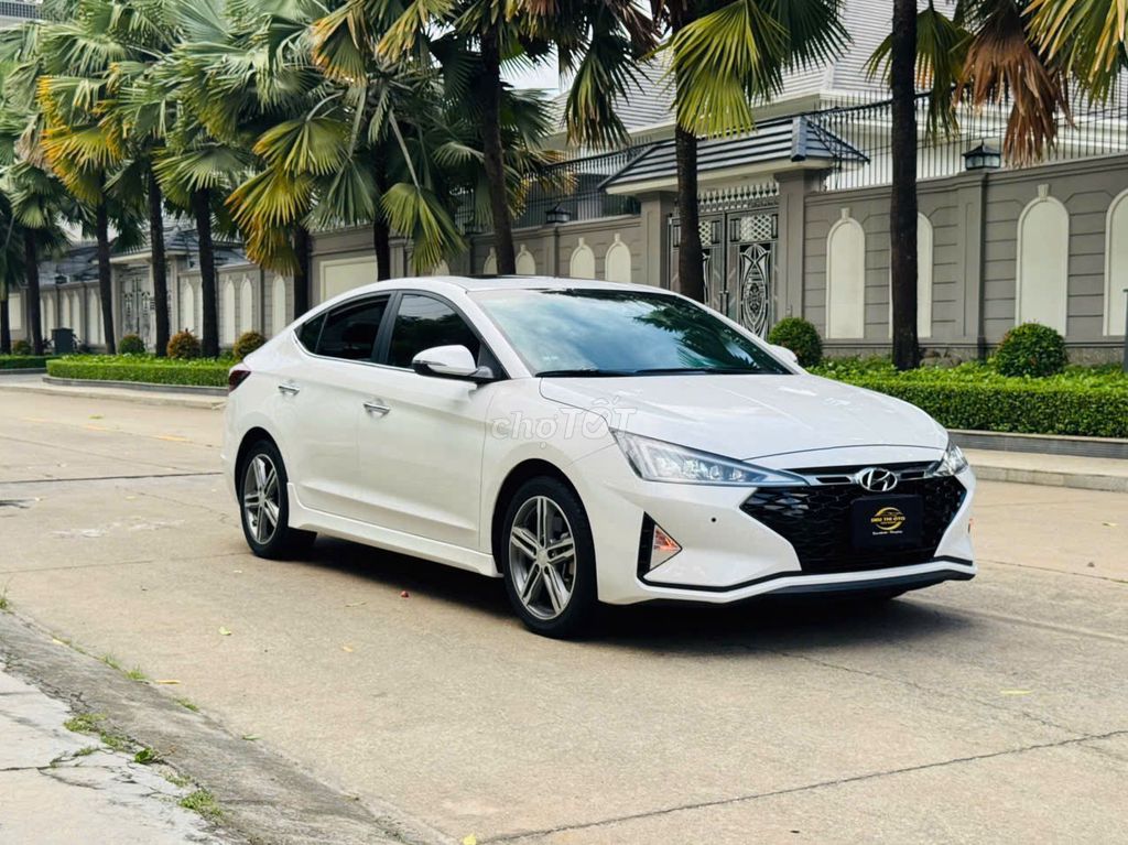 Hyundai Elantra 2021 - ảnh 3