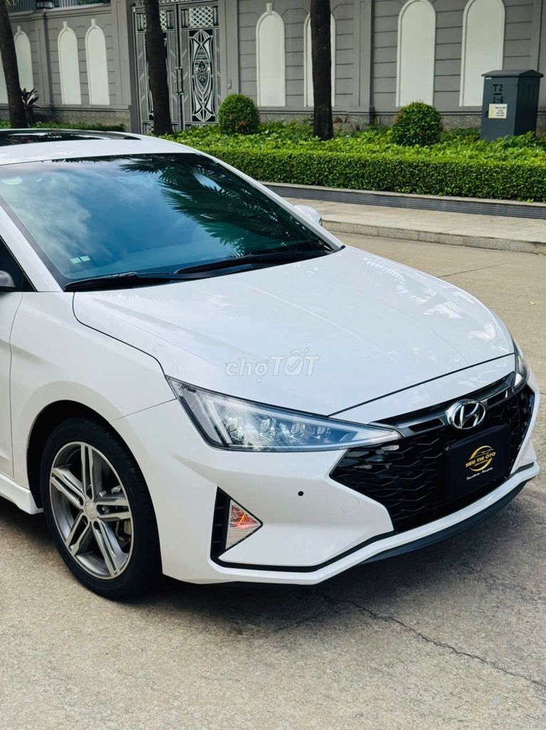Hyundai Elantra 2021 - ảnh 4