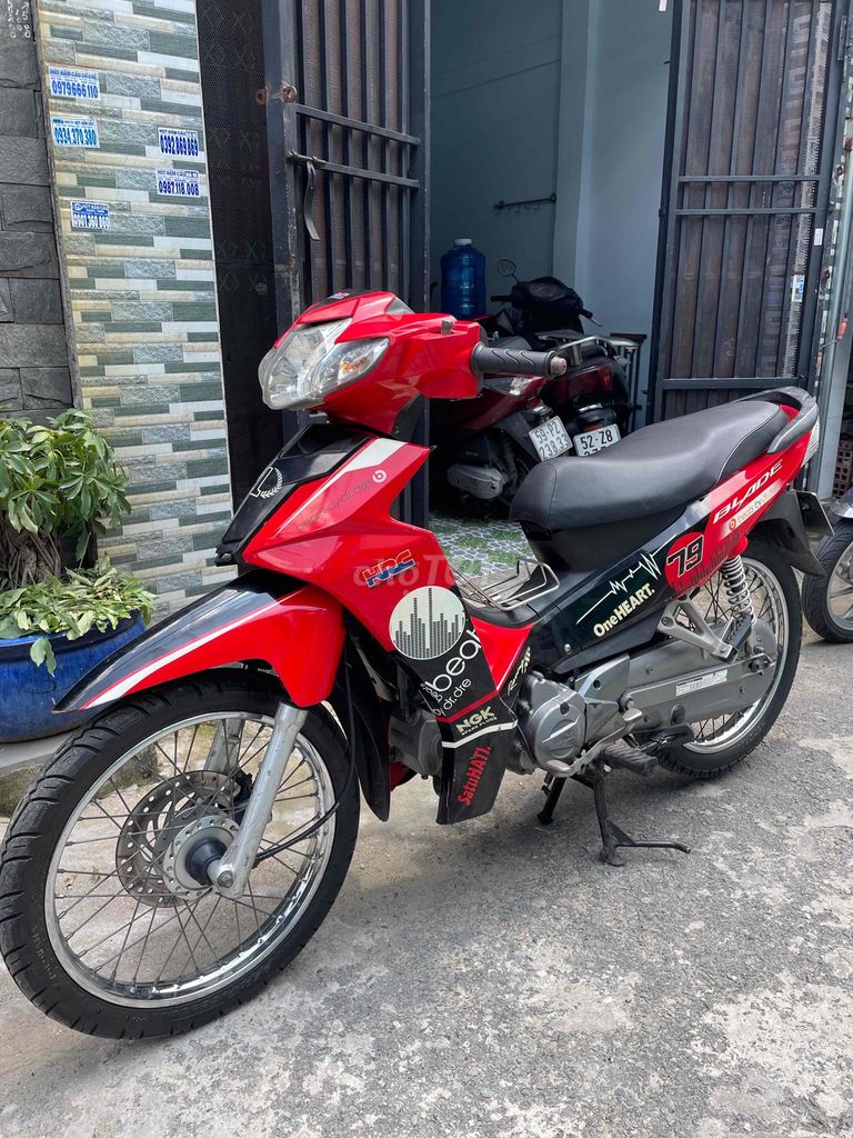 Honda Blade 2017 - ảnh 3