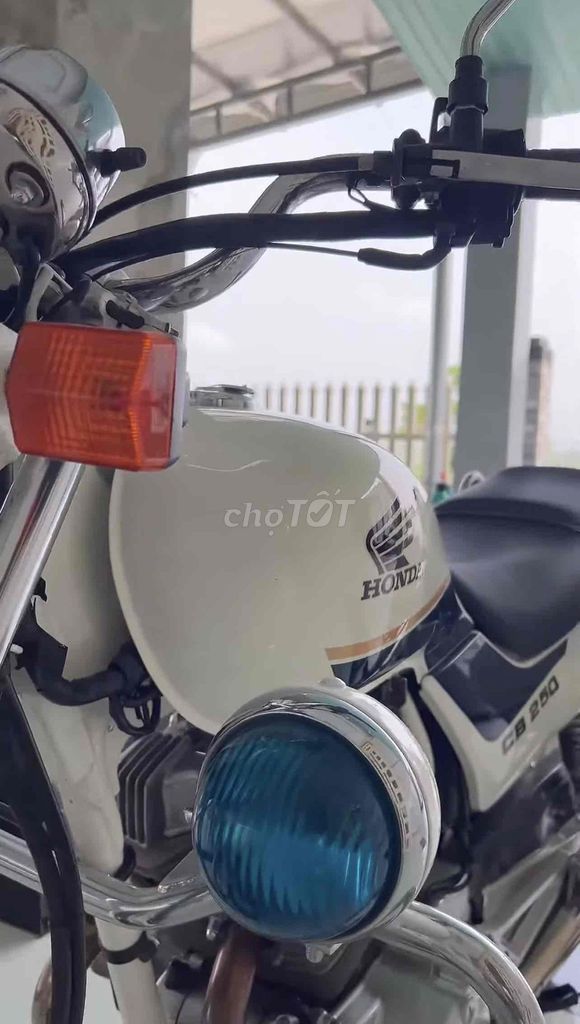 Honda CB 2004 - ảnh 2