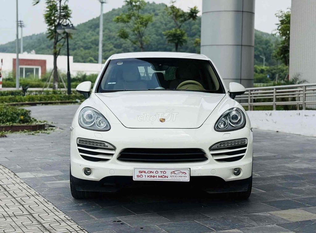 Porsche Cayenne 2011 - ảnh 1