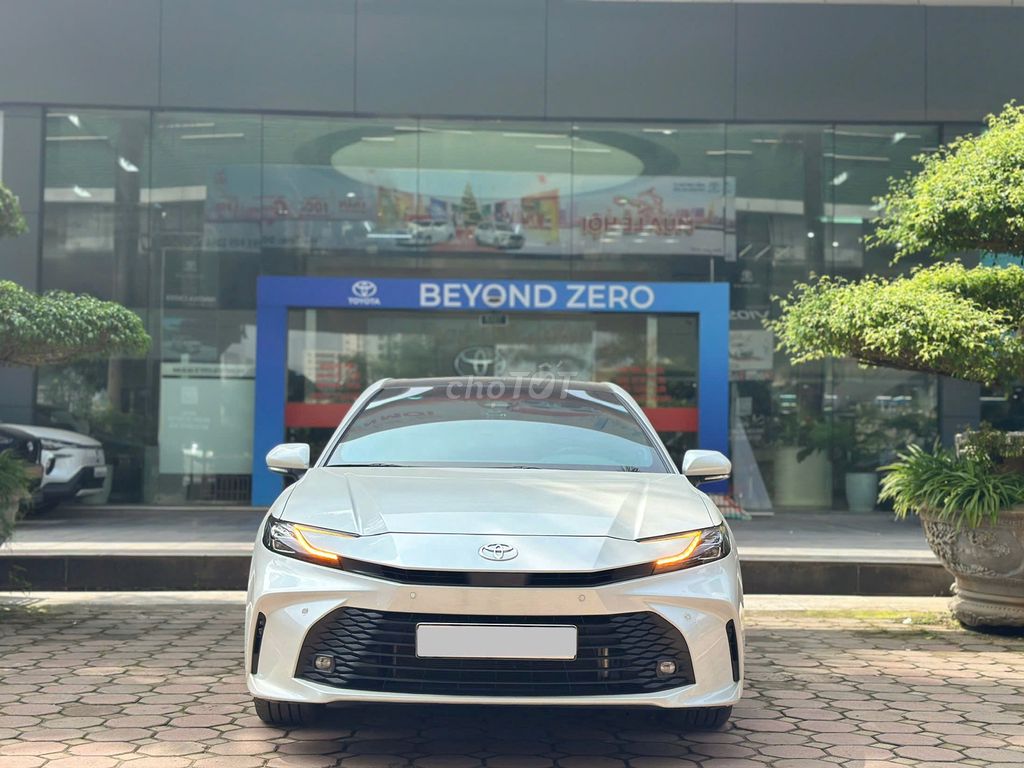 Toyota 2025 - ảnh 1