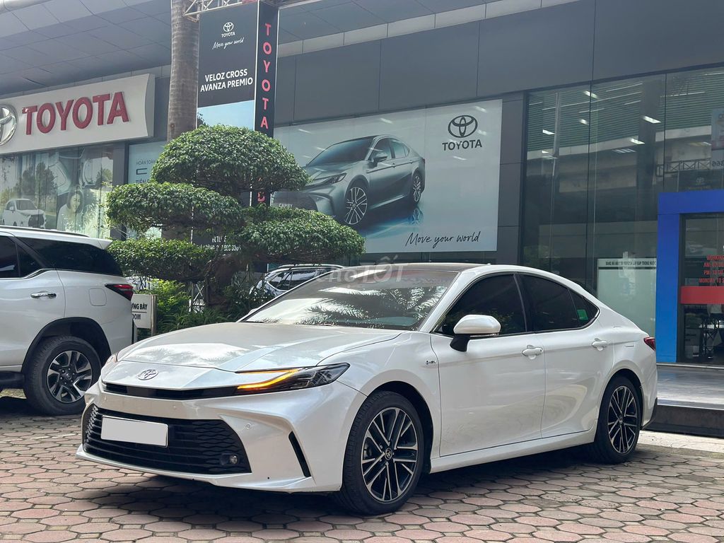 Toyota 2025 - ảnh 2