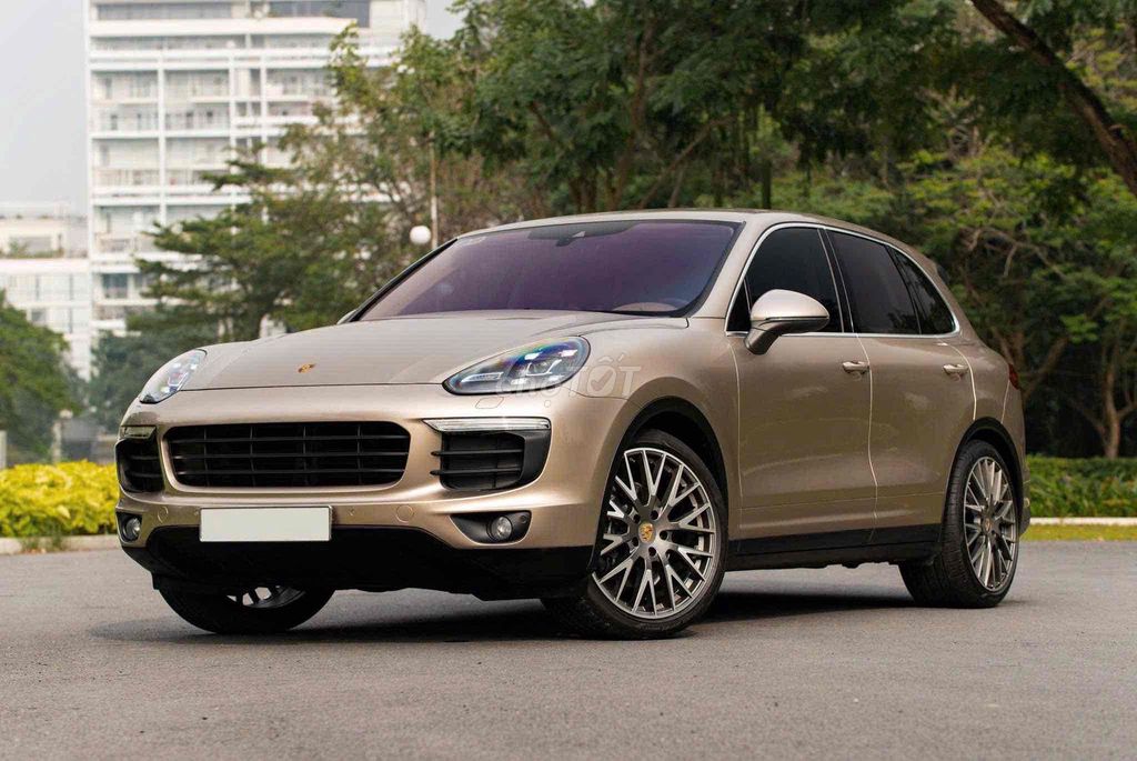 Porsche Cayenne 2016 - ảnh 1