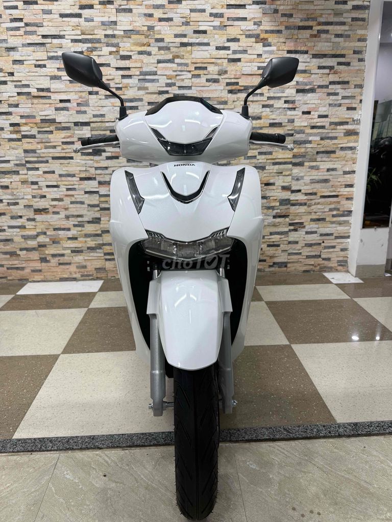 Honda SH 2025 - ảnh 1
