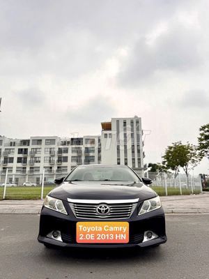 Toyota Camry 2.0E 2013 - ảnh 1