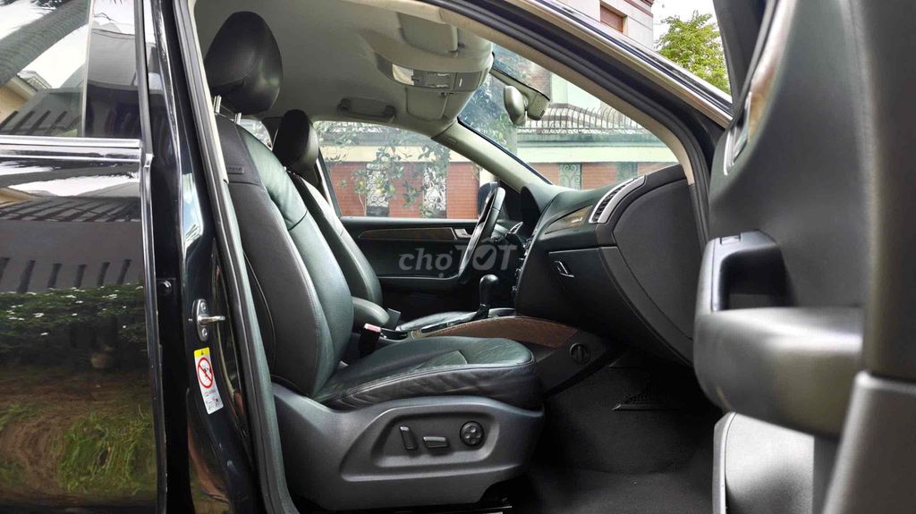 Audi Q5 2010 - ảnh 2
