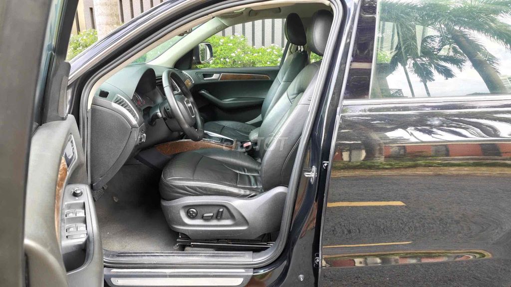 Audi Q5 2010 - ảnh 3