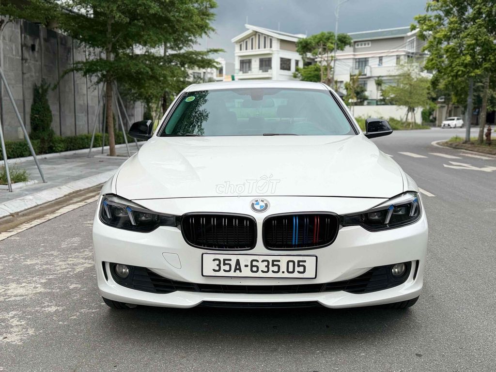 BMW 2013 - ảnh 1