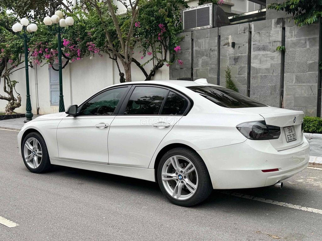 BMW 2013 - ảnh 4