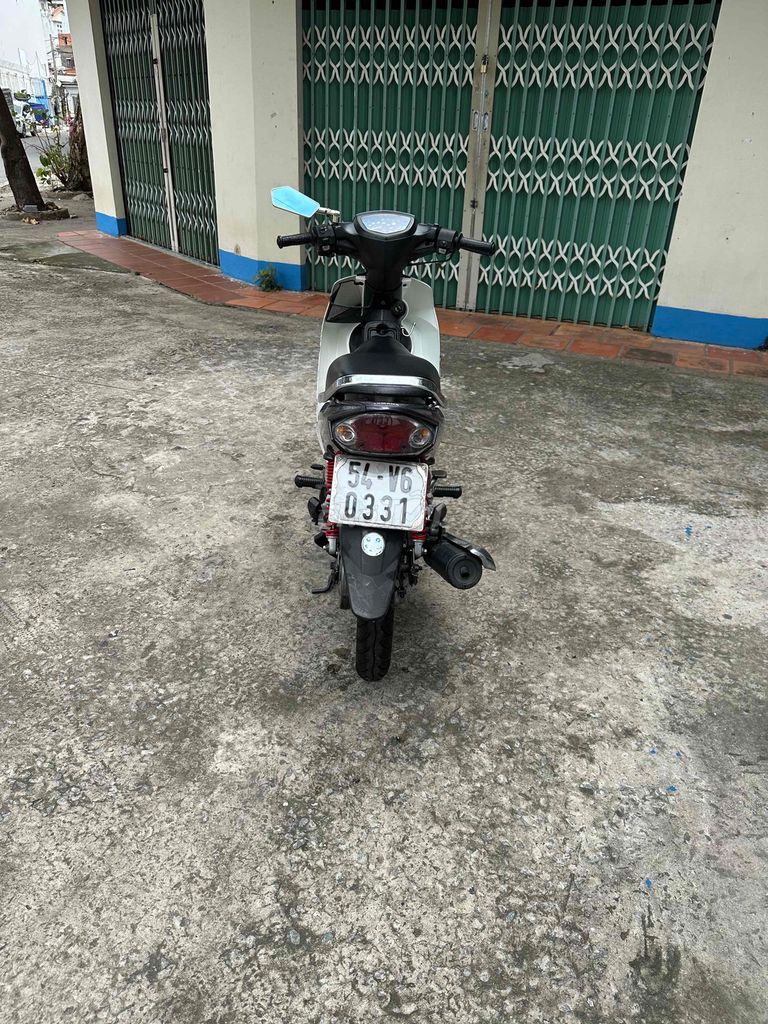 Yamaha Sirius 2009 - ảnh 3
