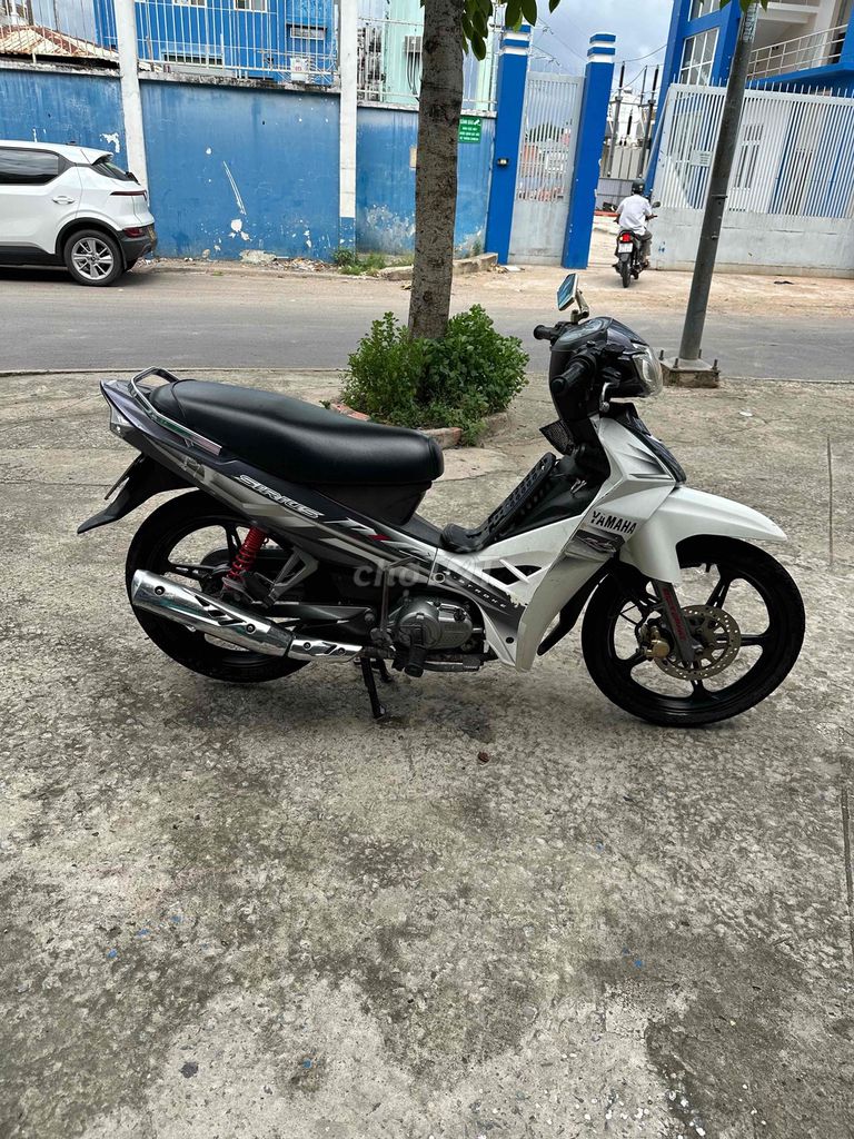 Yamaha Sirius 2009 - ảnh 4
