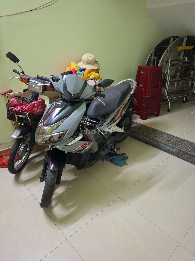 Honda Air Blade 2010 - ảnh 3
