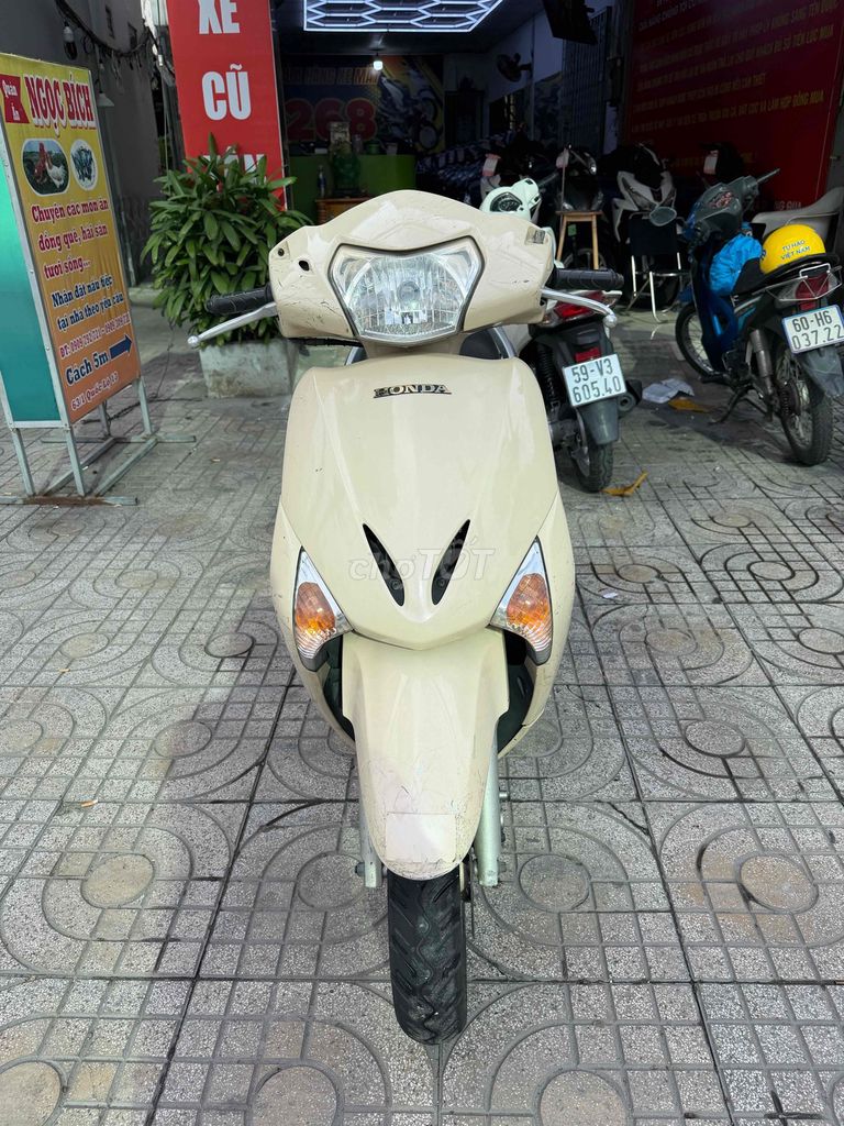 Honda Lead 2011 - ảnh 1