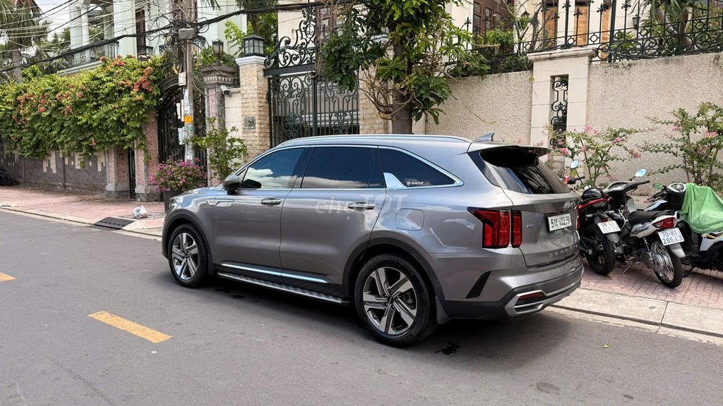 Kia Sorento 2022 - ảnh 1