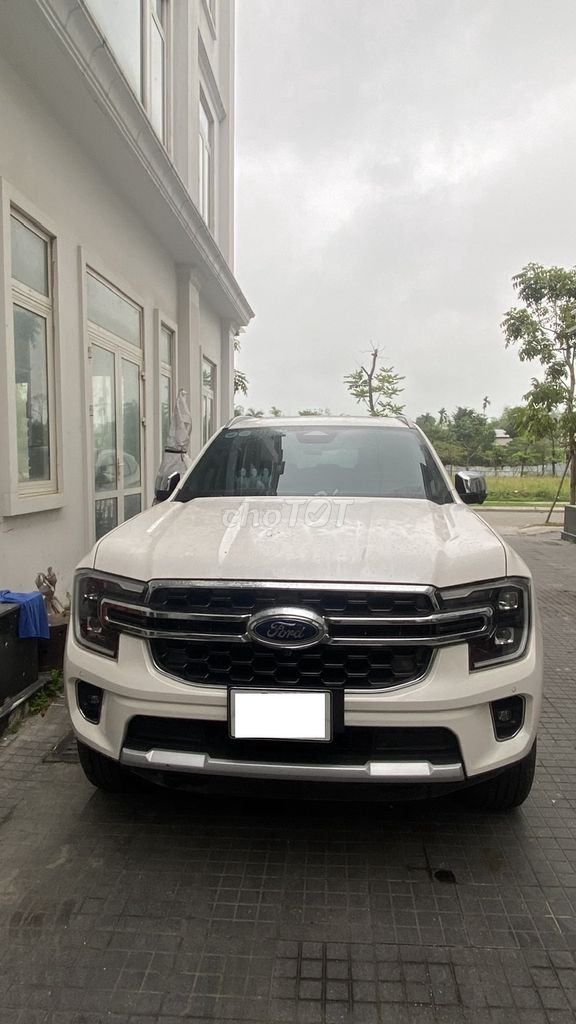 Ford Everest 2022 - ảnh 3