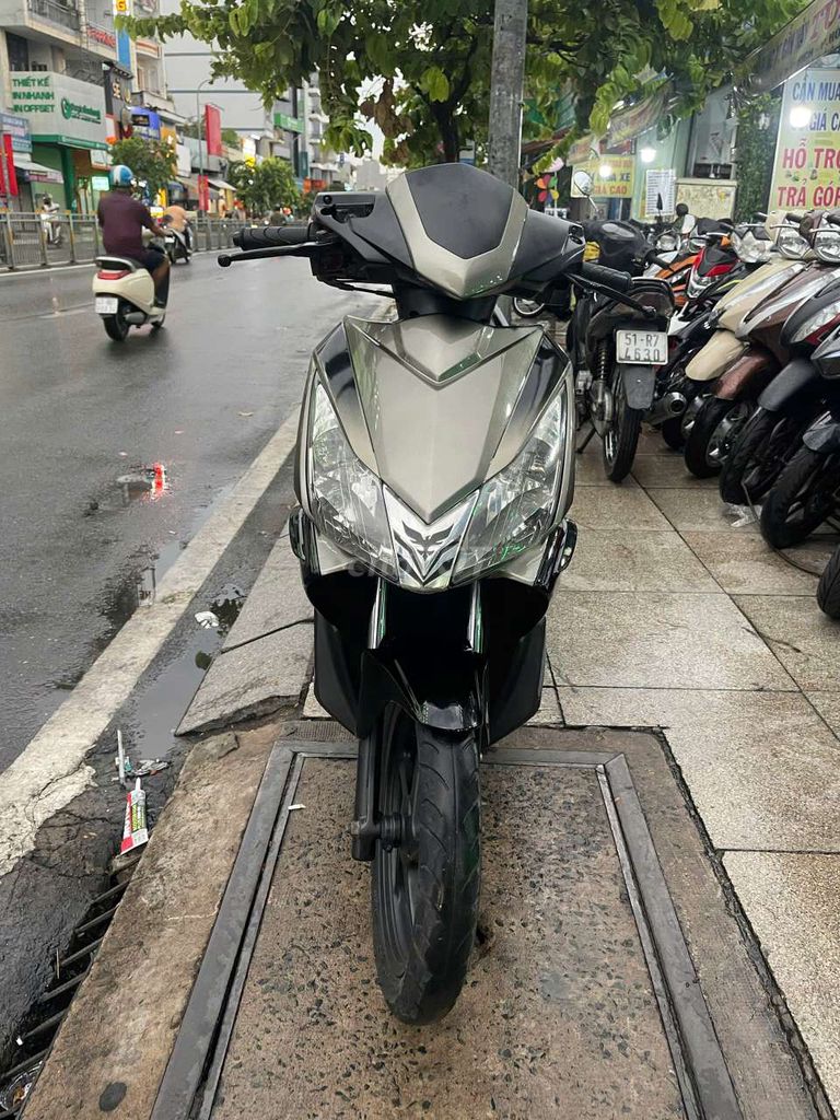 Honda Air Blade 2010 - ảnh 1